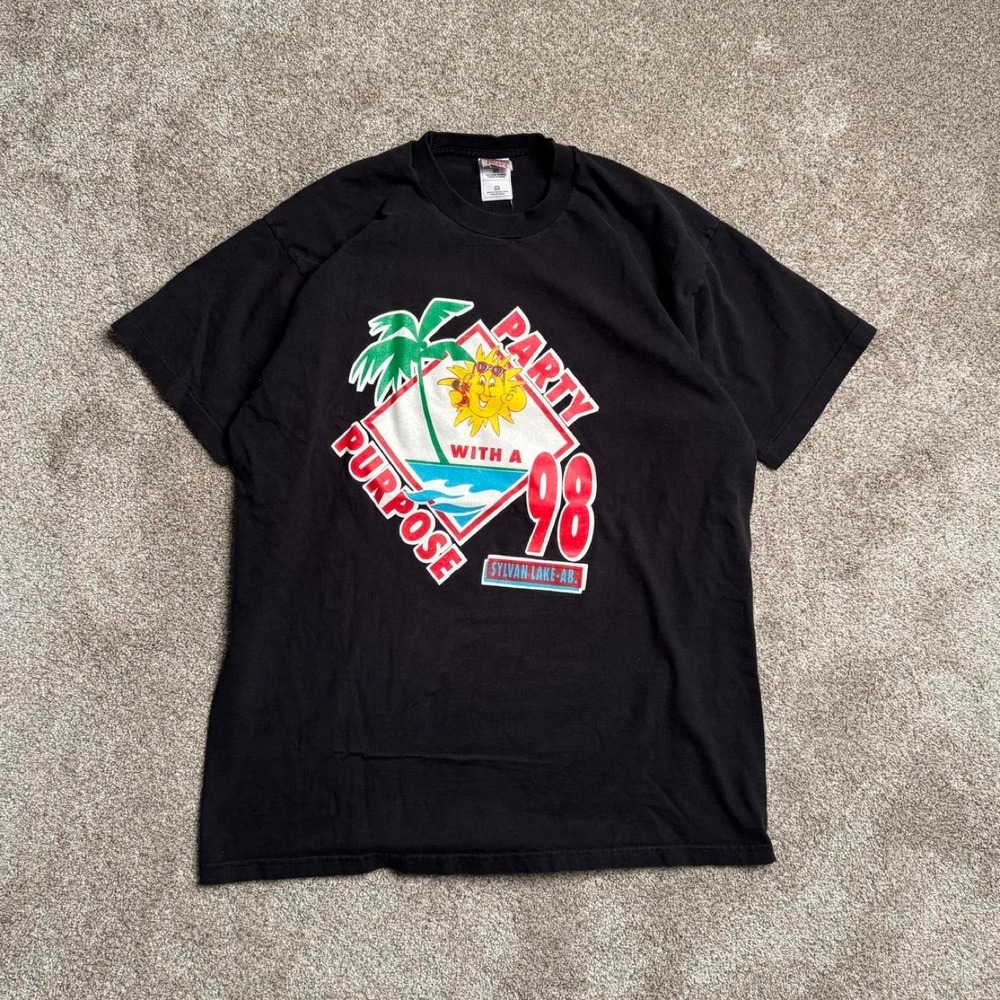 BLACK VINTAGE FRUIT OF THE LOOM "SYLVAN LAKE 98" GRAPHIC TEE